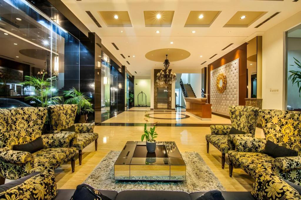 The Mirah Hotel Bogor Exterior foto